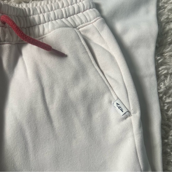 Abercrombie kids Red and White Sweat Set Hoodie and Joggers Size 9/10 - Picture 7 of 11
